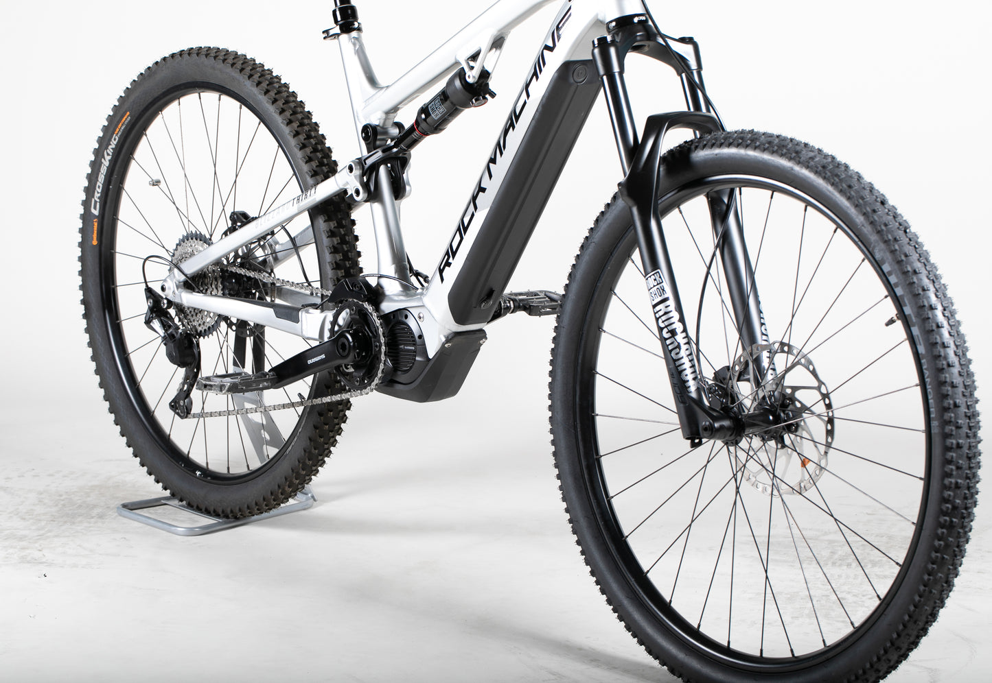 Rock Machine Blizzard INT E30-29 - käytetty sähköpyörä ajajalle 175-185 cm