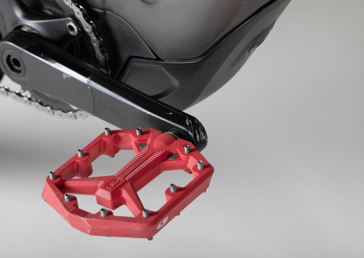 Specialized Turbo Levo Expert Carbon - käytetty sähköpyörä 178–189 cm ajajalle