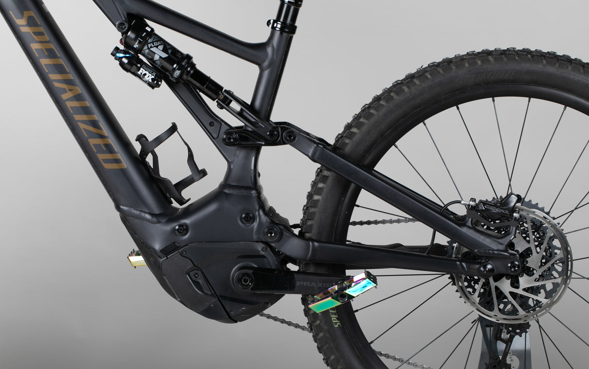 Specialized Turbo Levo Comp Alloy - käytetty sähköpyörä 173–188 cm ajajalle