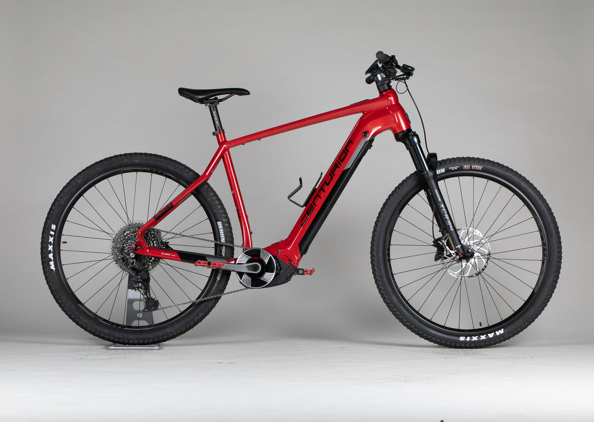 Centurion Backfire R800i - käytetty sähköpyörä 186-199 cm ajajalle