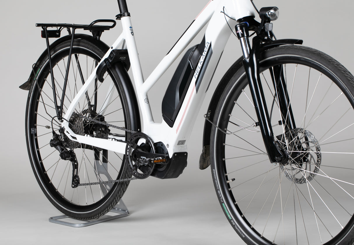 Helkama SE10 10sp 28” - käytetty sähköpyörä 160-180 cm ajajalle