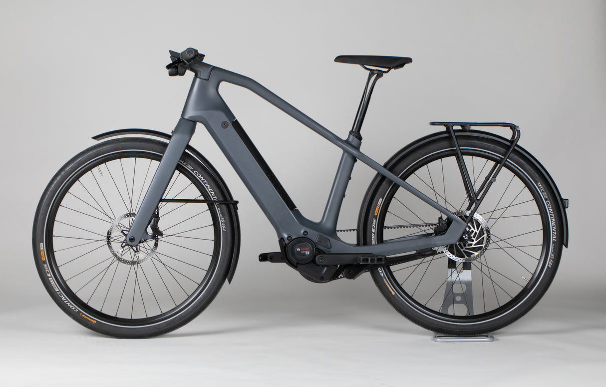 Canyon Precede:ON CF 9 - käytetty sähköpyörä 175-185 cm ajajalle