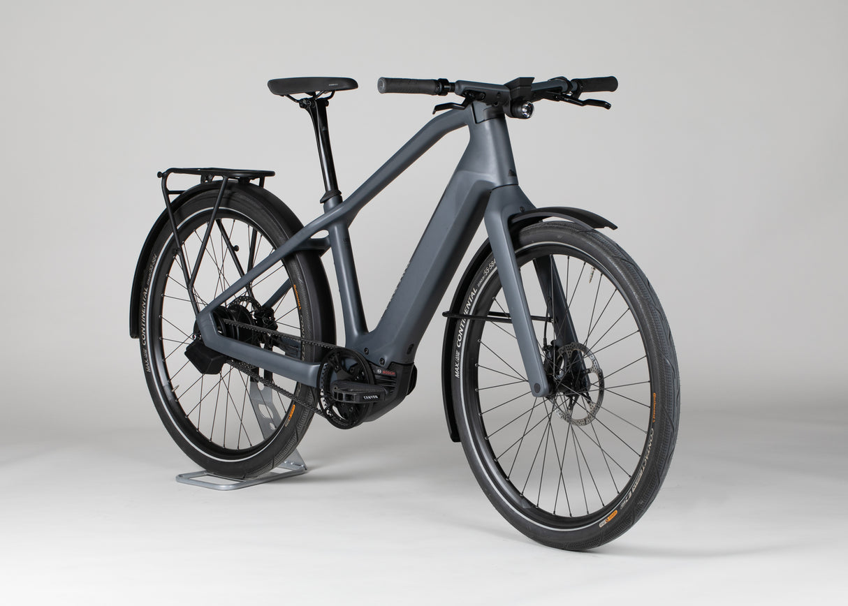 Canyon Precede:ON CF 9 - käytetty sähköpyörä 175-185 cm ajajalle