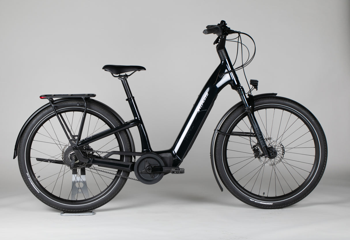 Specialized Turbo Como 3.0 IGH - käytetty sähköpyörä 168-180 cm ajajalle