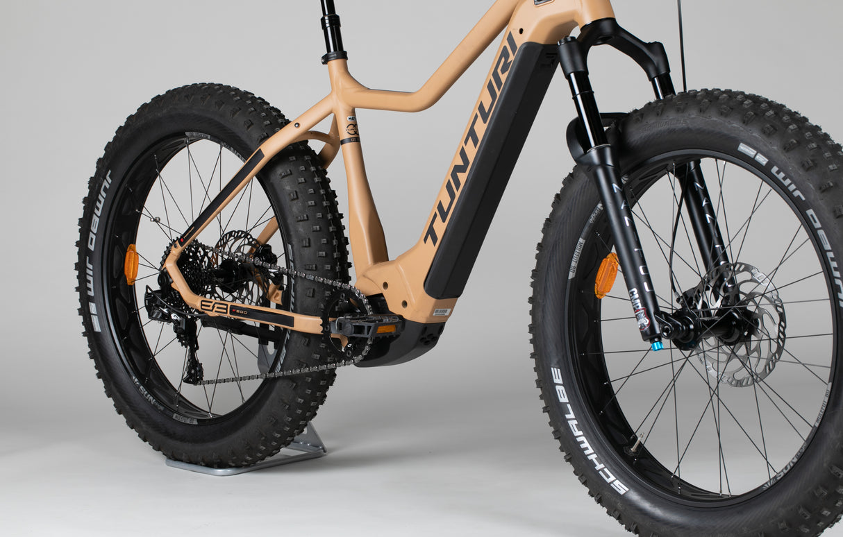 Tunturi E-Max EBF600 - käytetty sähköpyörä 180-190 cm ajajalle