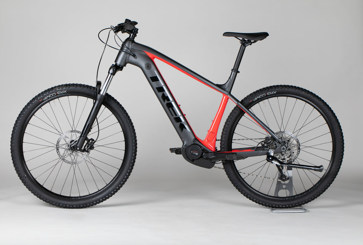 Trek Powerfly 4 - käytetty sähköpyörä 195-203 cm ajajalle