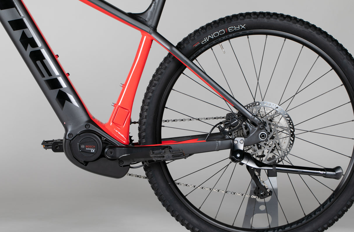 Trek Powerfly 4 - käytetty sähköpyörä 195-203 cm ajajalle