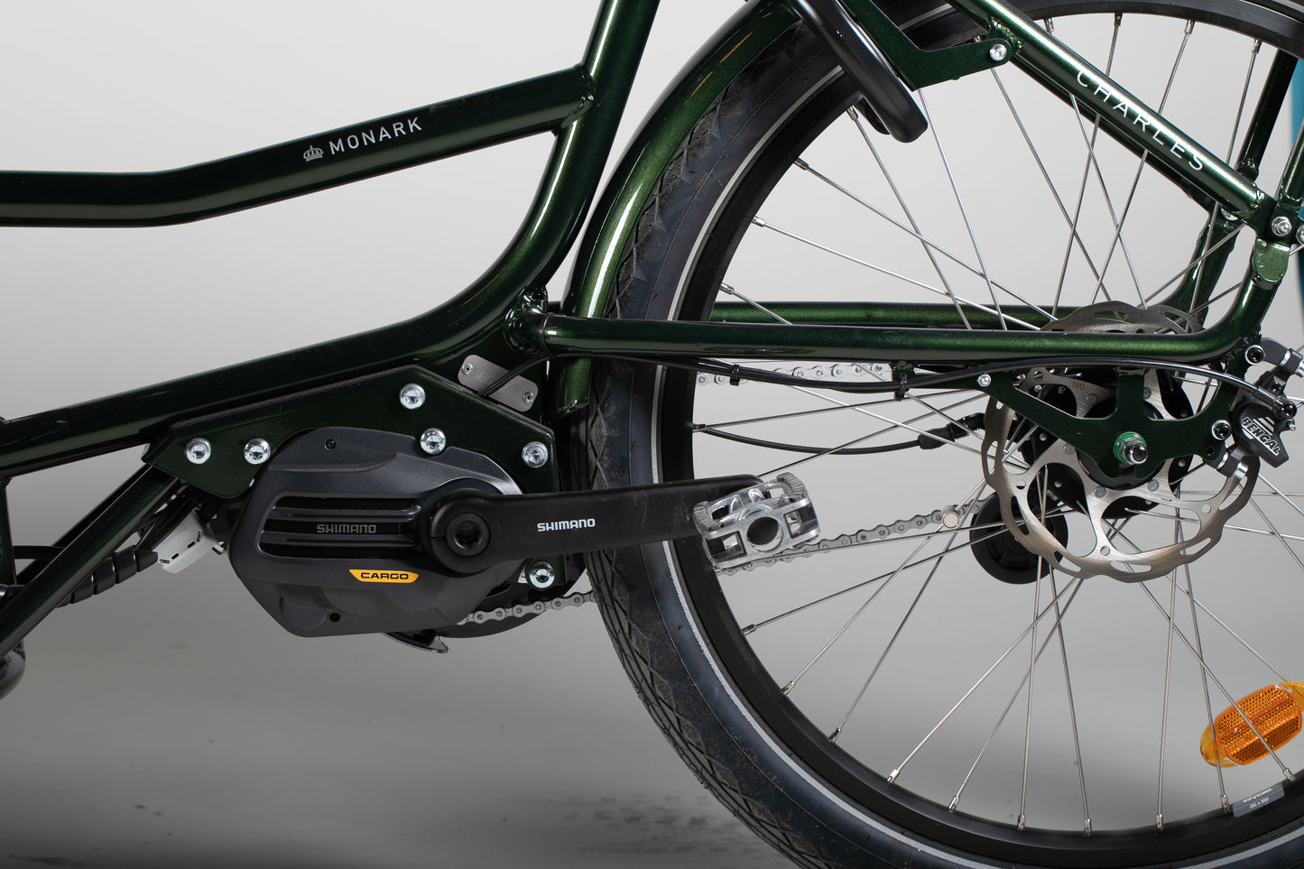 Monark Charles Cargo sähkö- tavarapyörä 170-180 cm ajajalle