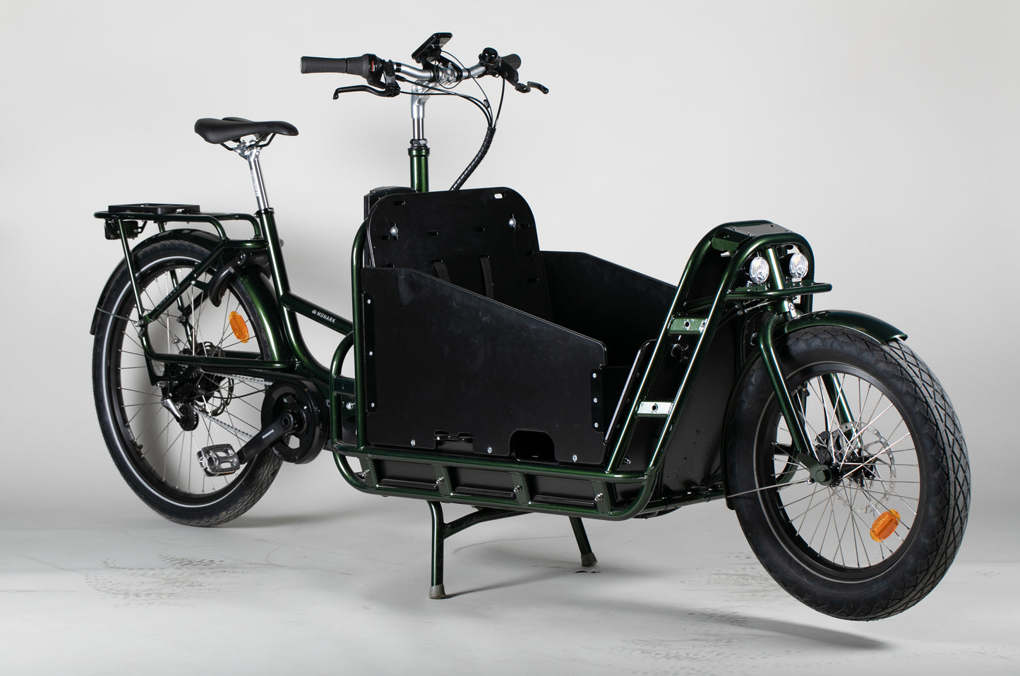 Monark Charles Cargo sähkö- tavarapyörä 170-180 cm ajajalle