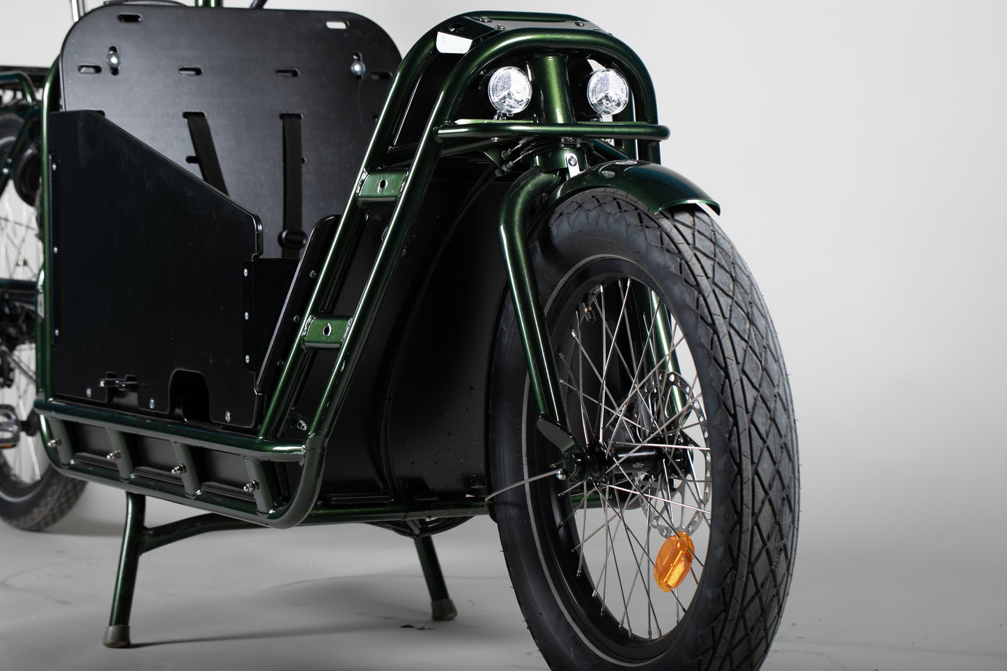 Monark Charles Cargo sähkö- tavarapyörä 170-180 cm ajajalle