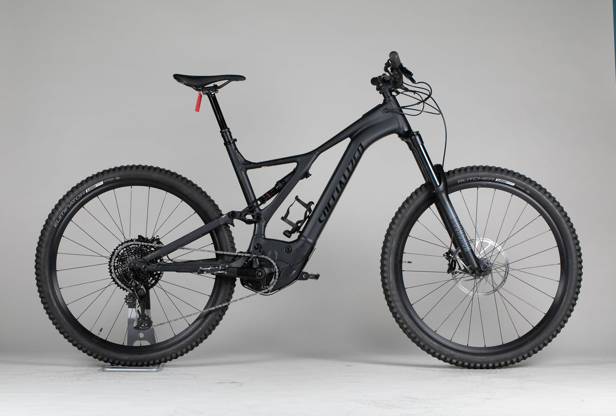 Specialized Turbo Levo - käytetty sähköpyörä 185-193 cm ajajalle