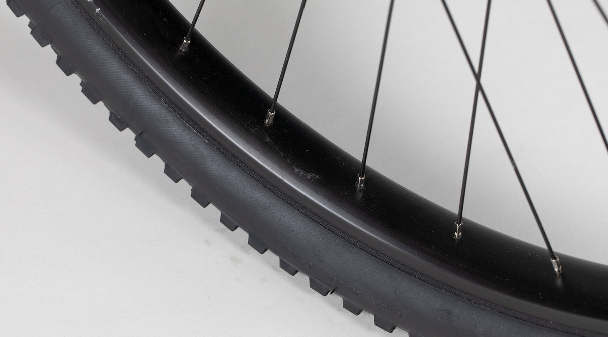 Trek Powerfly FS 4 - käytetty sähköpyörä 165–177 cm ajajalle