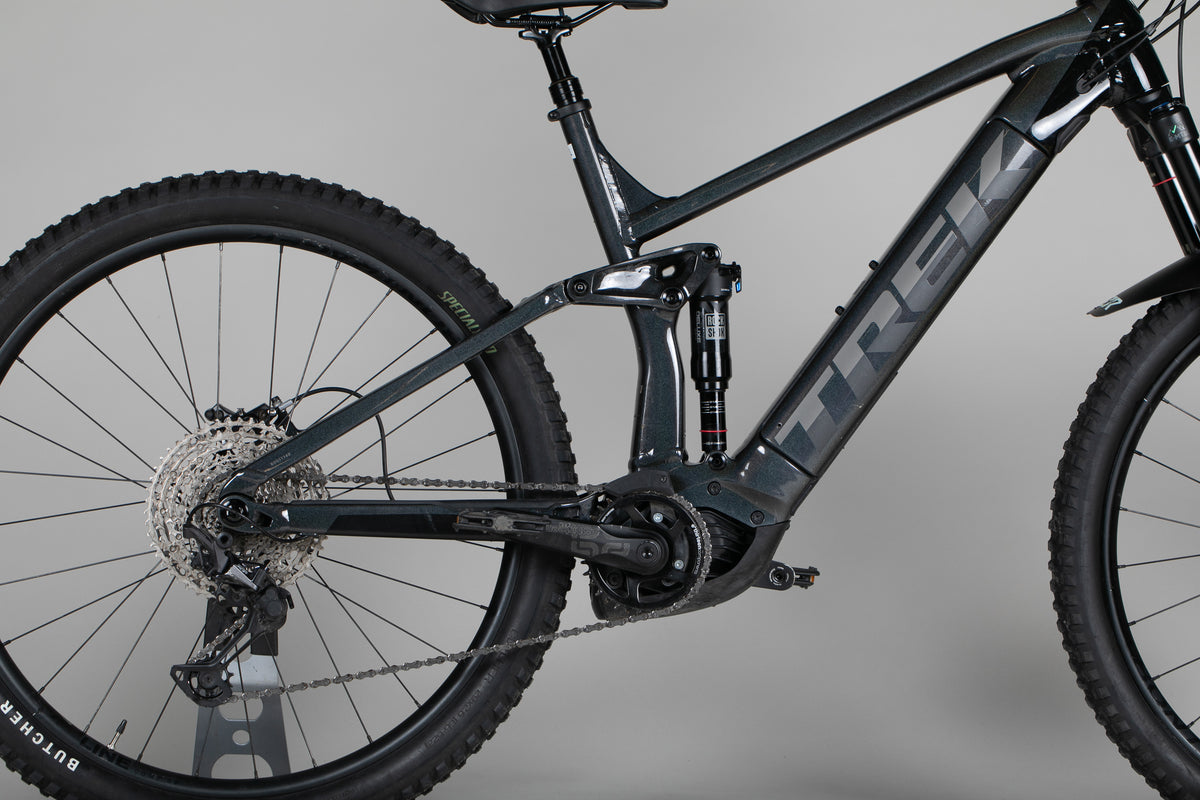 Trek Rail 7 Gen 3 - käytetty sähköpyörä 189-200 cm ajajalle