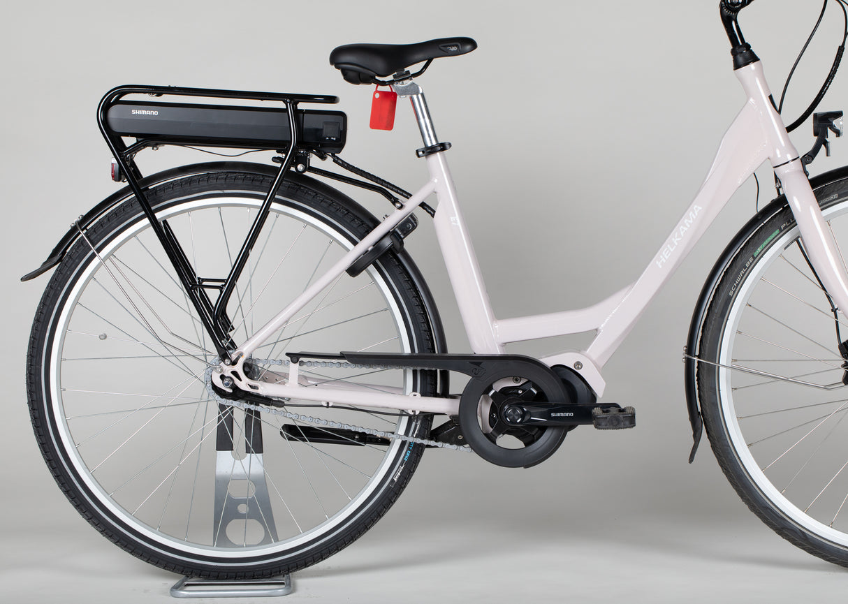 Helkama E7 - käytetty sähköpyörä 150–170 cm ajajalle