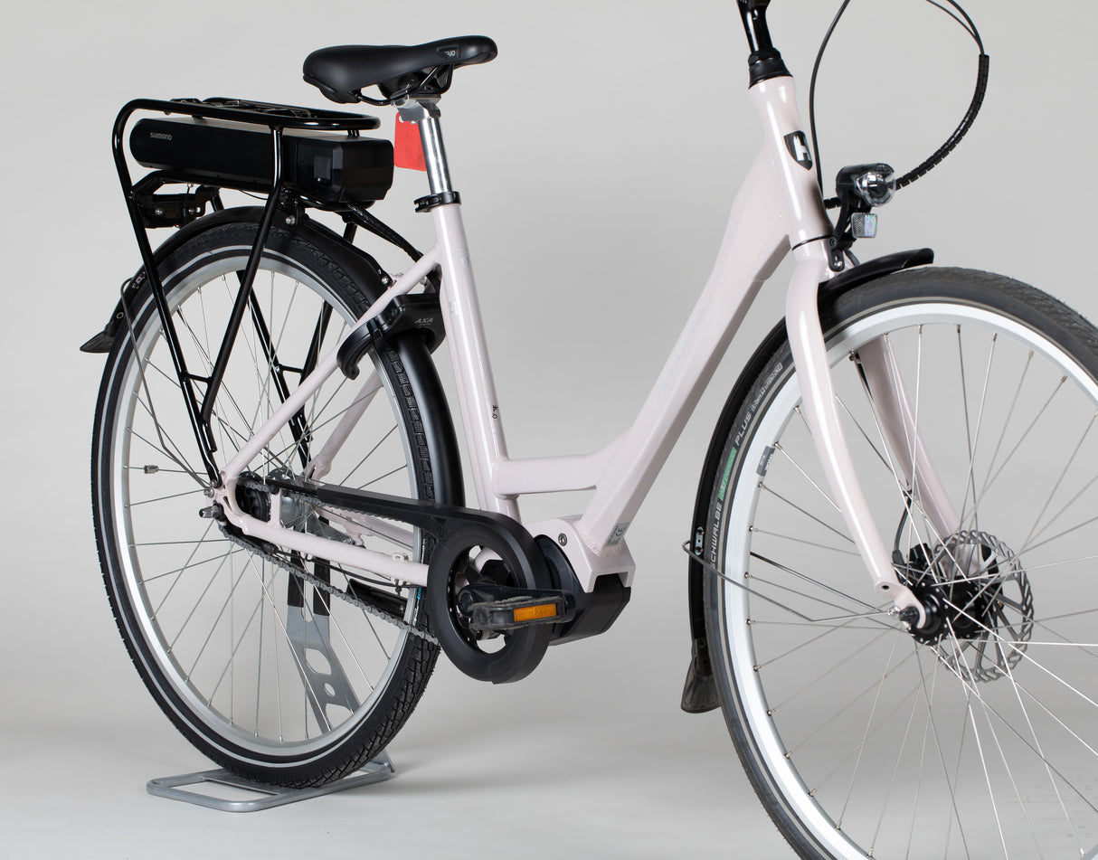 Helkama E7 - käytetty sähköpyörä 150–170 cm ajajalle