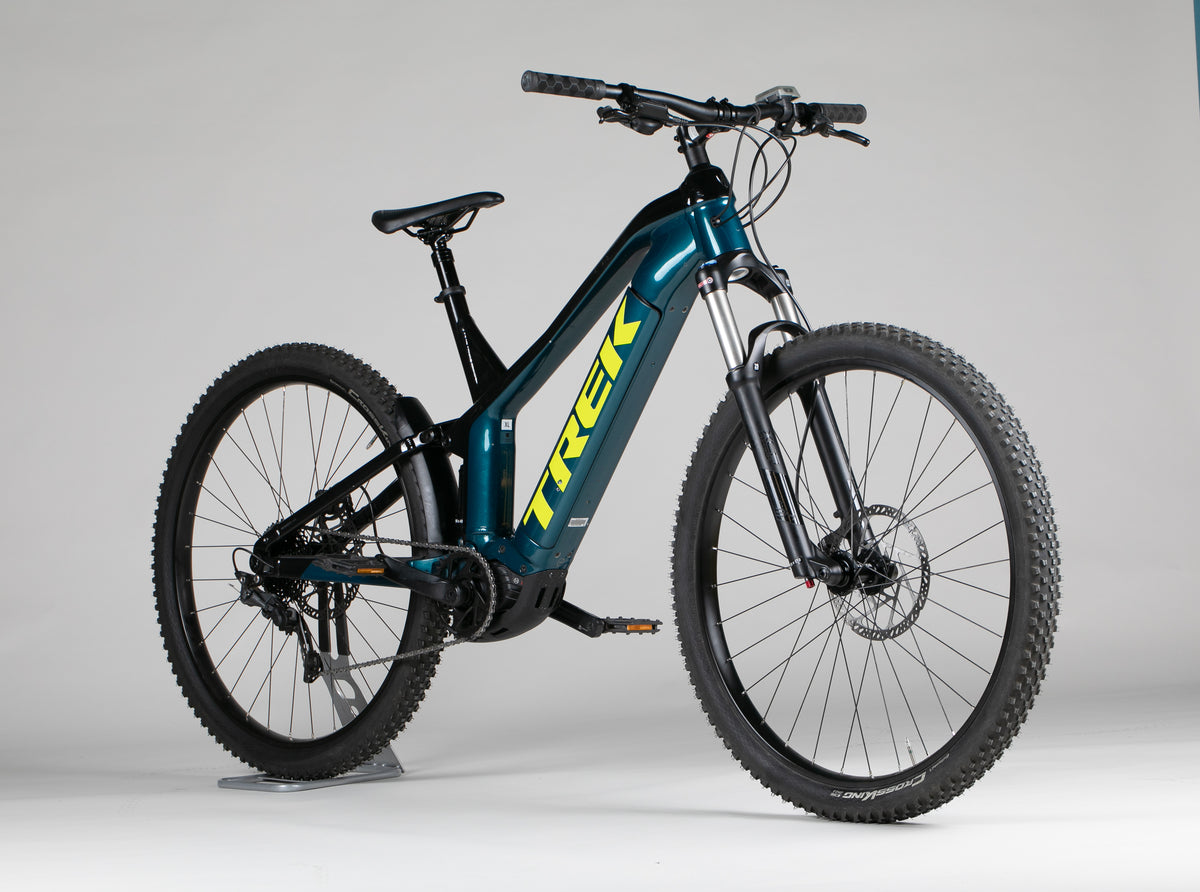 Trek Powerfly FS 4 500 Gen 2 - käytetty sähköpyörä 188-195 cm ajajalle