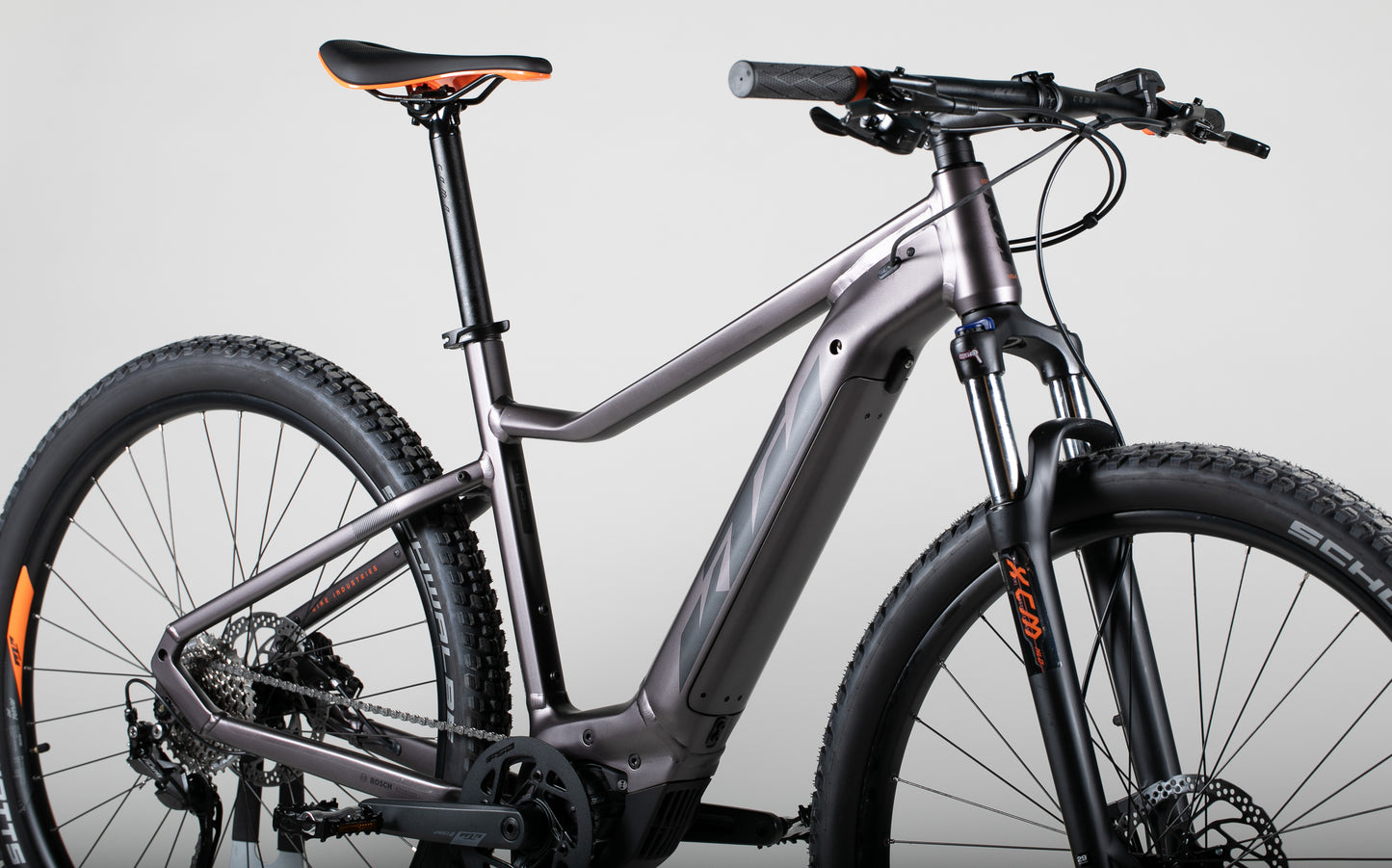 KTM Macina Race 592 - käytetty sähköpyörä 175-188 cm ajajalle