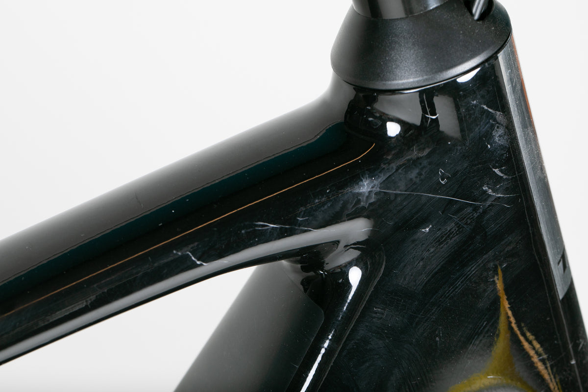 Trek Allant+ 5 - käytetty sähköpyörä 165-175 cm ajajalle