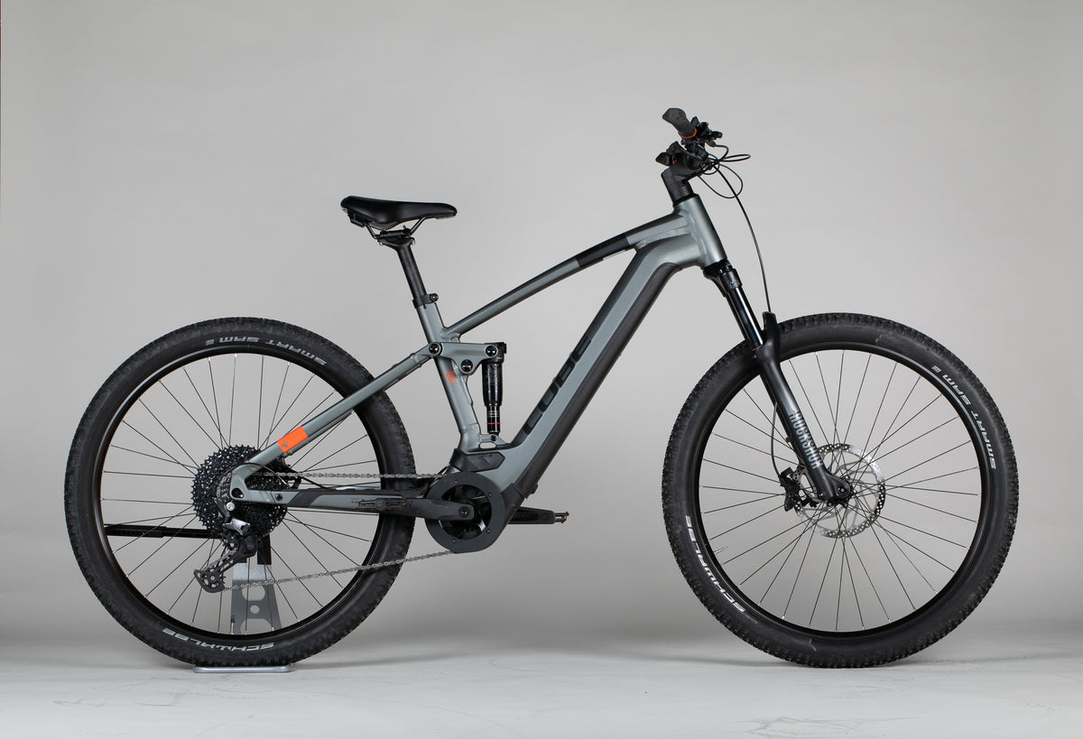 Cube STEREO HYBRID 120, PRO 625 - käytetty sähköpyörä 178-189 cm ajajalle