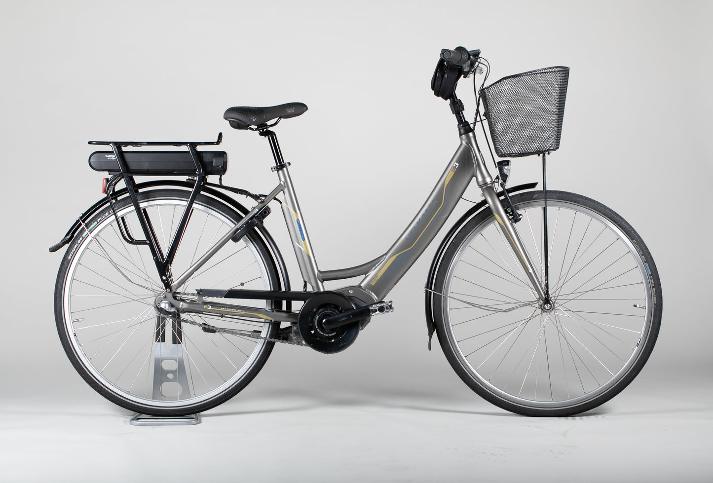 Helkama E3 - käytetty sähköpyörä 160 - 175 cm ajajalle