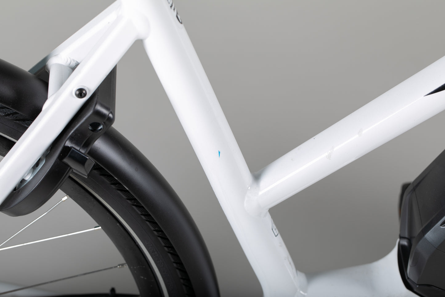 Helkama SE10 - käytetty sähköpyörä 160–180 cm ajajalle