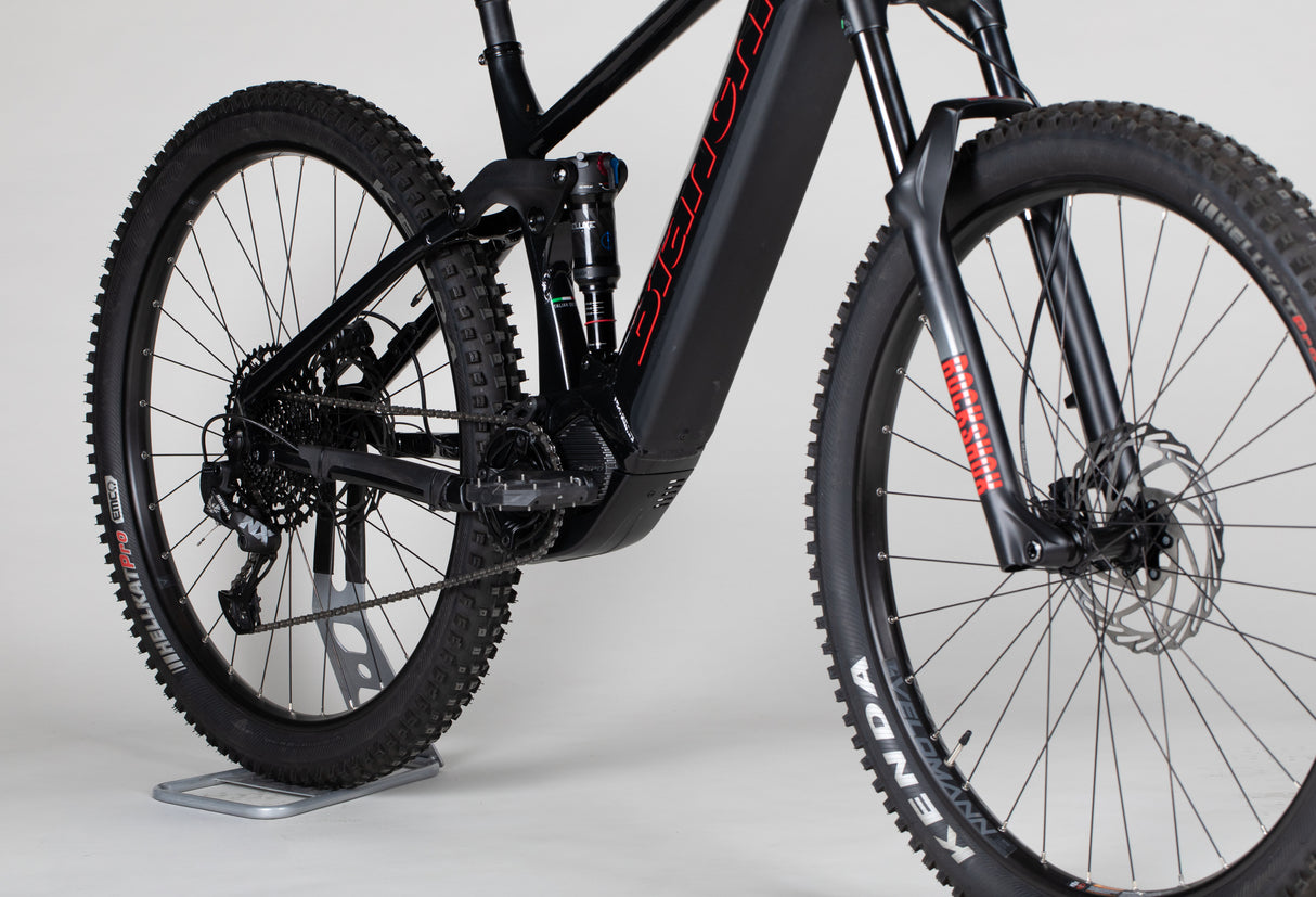Bianchi T-Tronik Rebel 9.2 - käytetty sähköpyörä 165–175 cm ajajalle