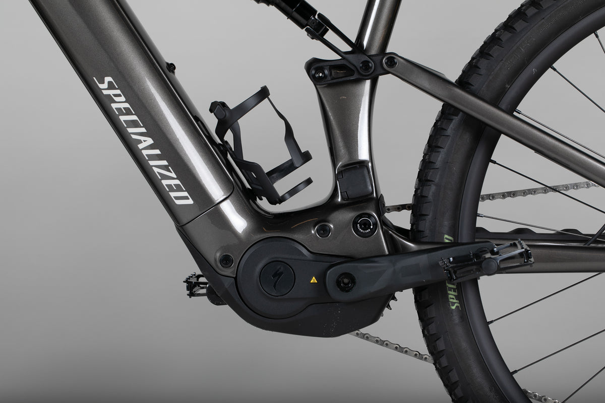 Specialized Turbo Levo R Comp - käytetty sähköpyörä 178-193 cm ajajalle