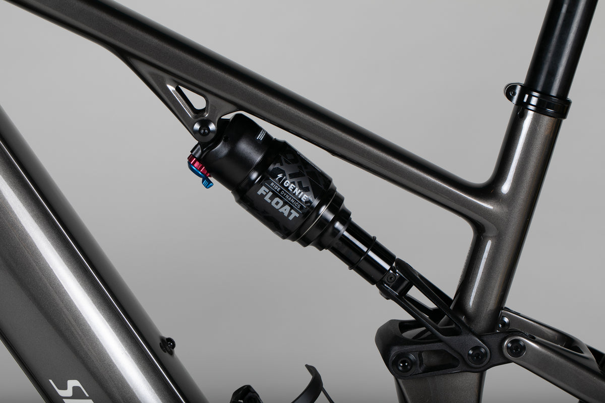 Specialized Turbo Levo R Comp - käytetty sähköpyörä 178-193 cm ajajalle