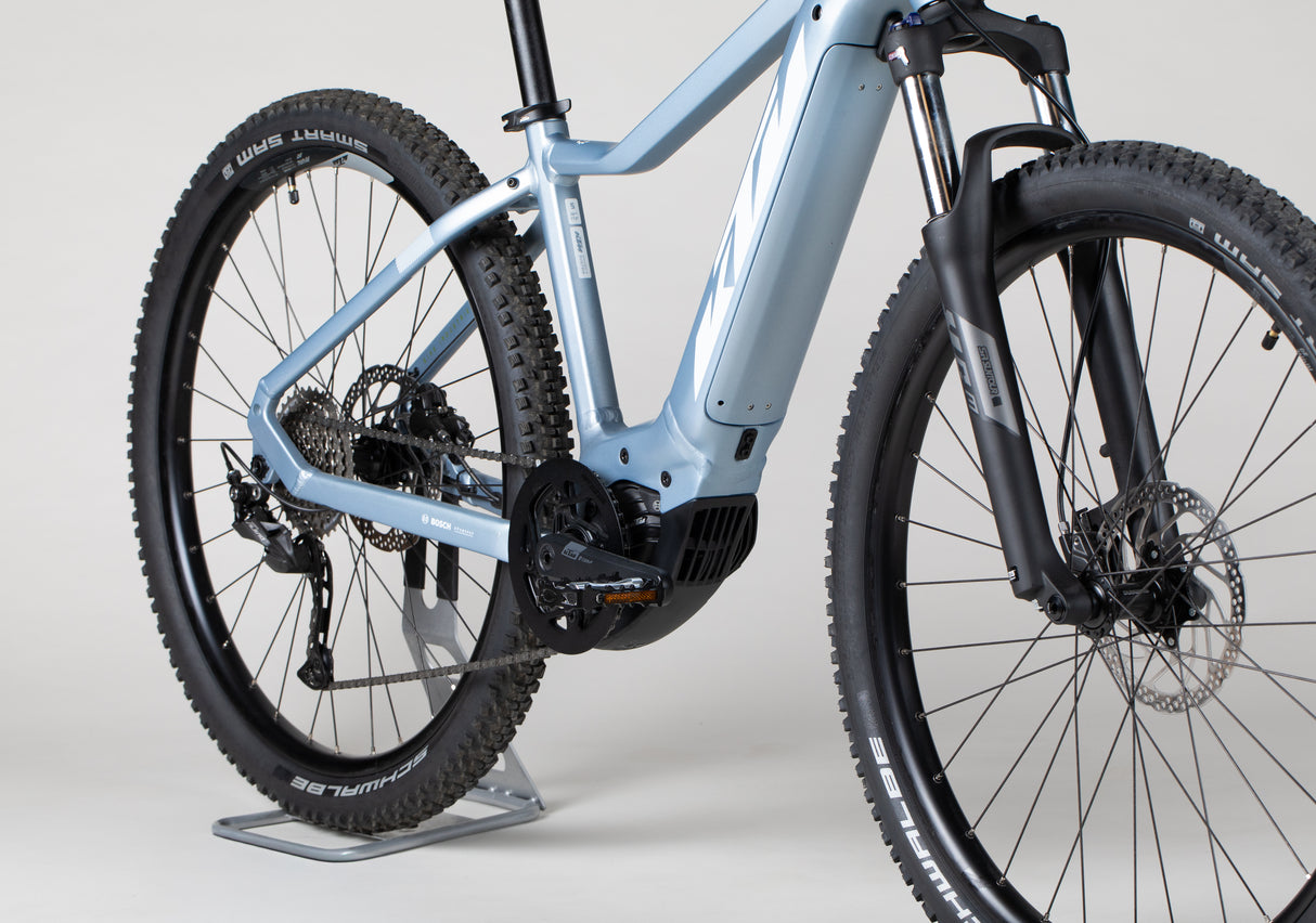 KTM Macina Race 572 Glorious - käytetty sähköpyörä 158–170 cm ajajalle