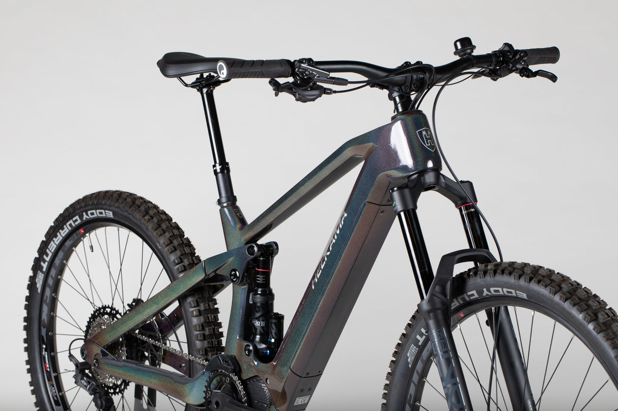 Helkama Carbon X 12v - käytetty sähköpyörä 160–180 cm ajajalle
