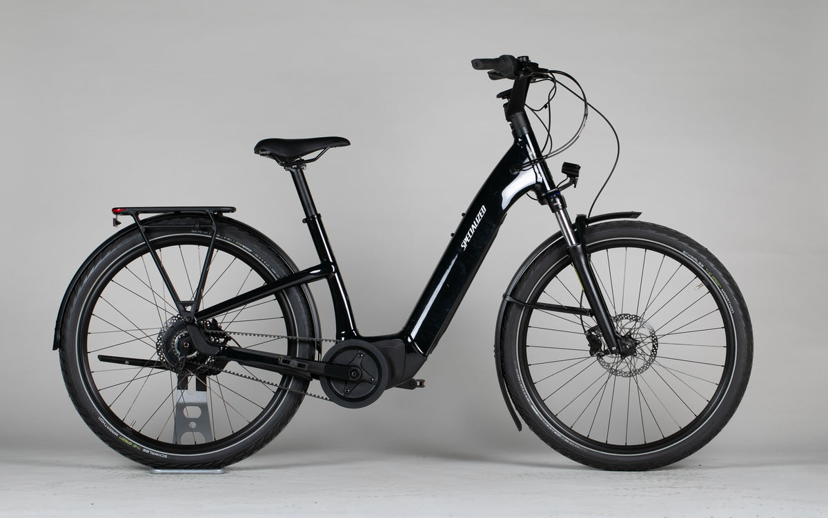 Specialized Turbo Como 3.0 IGH - käytetty sähköpyörä 165-178 cm ajajalle