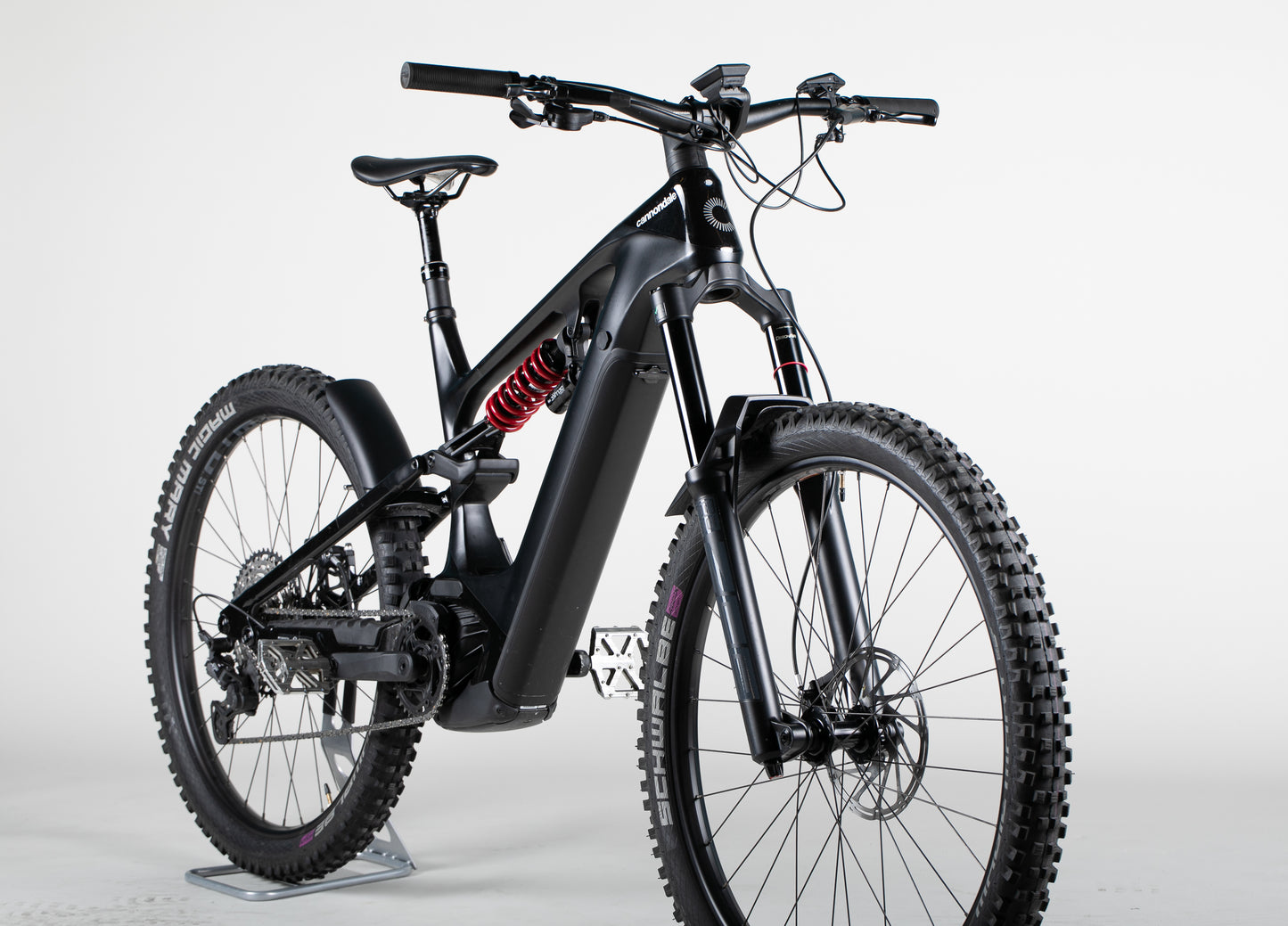 Cannondale Moterra Neo Carbon LT 2 - käytetty sähköpyörä ajajalle 178-188 cm