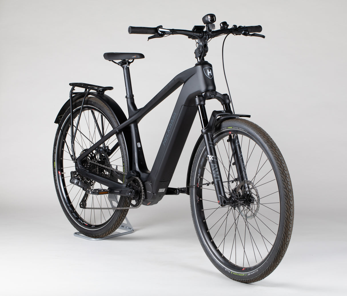 Helkama Carbon H - käytetty sähköpyörä 170–190 cm ajajalle