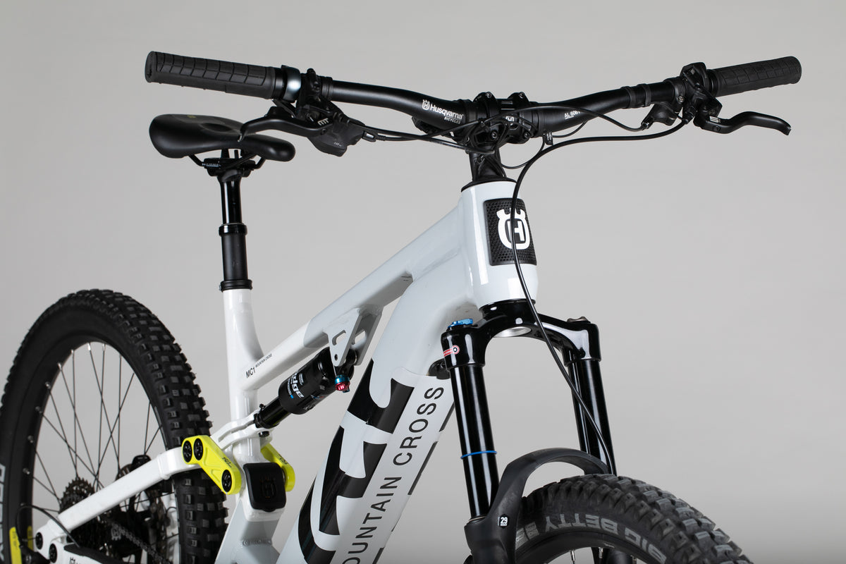 Husqvarna Mountain Cross MC1 - käytetty sähköpyörä 182-190 cm ajajalle