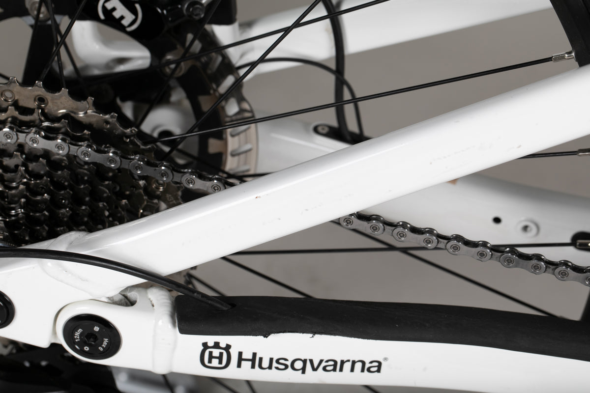 Husqvarna Mountain Cross MC1 - käytetty sähköpyörä 182-190 cm ajajalle