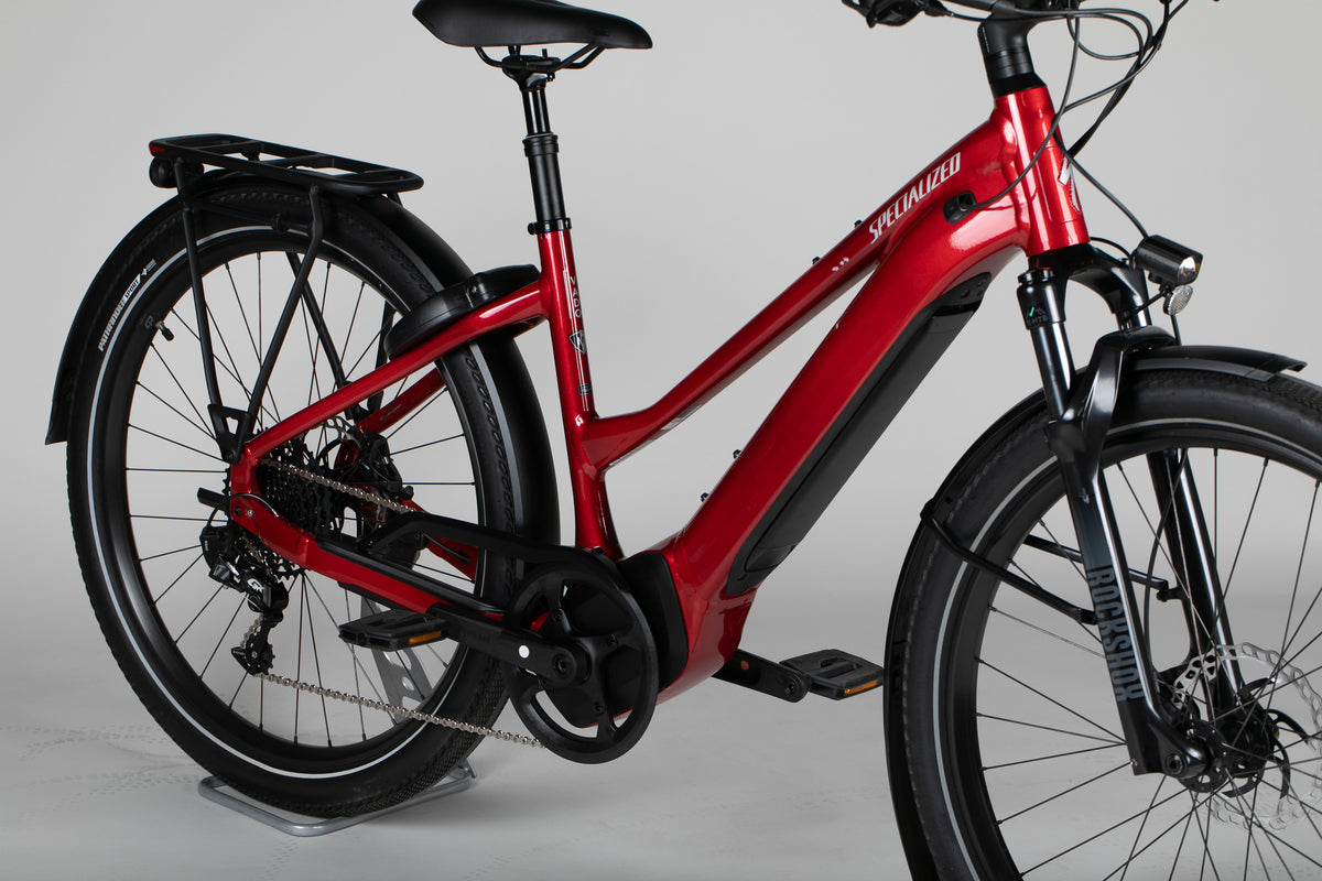 Specialized Turbo Vado 5.0 Step-Through - käytetty sähköpyörä 168-180 cm ajajalle