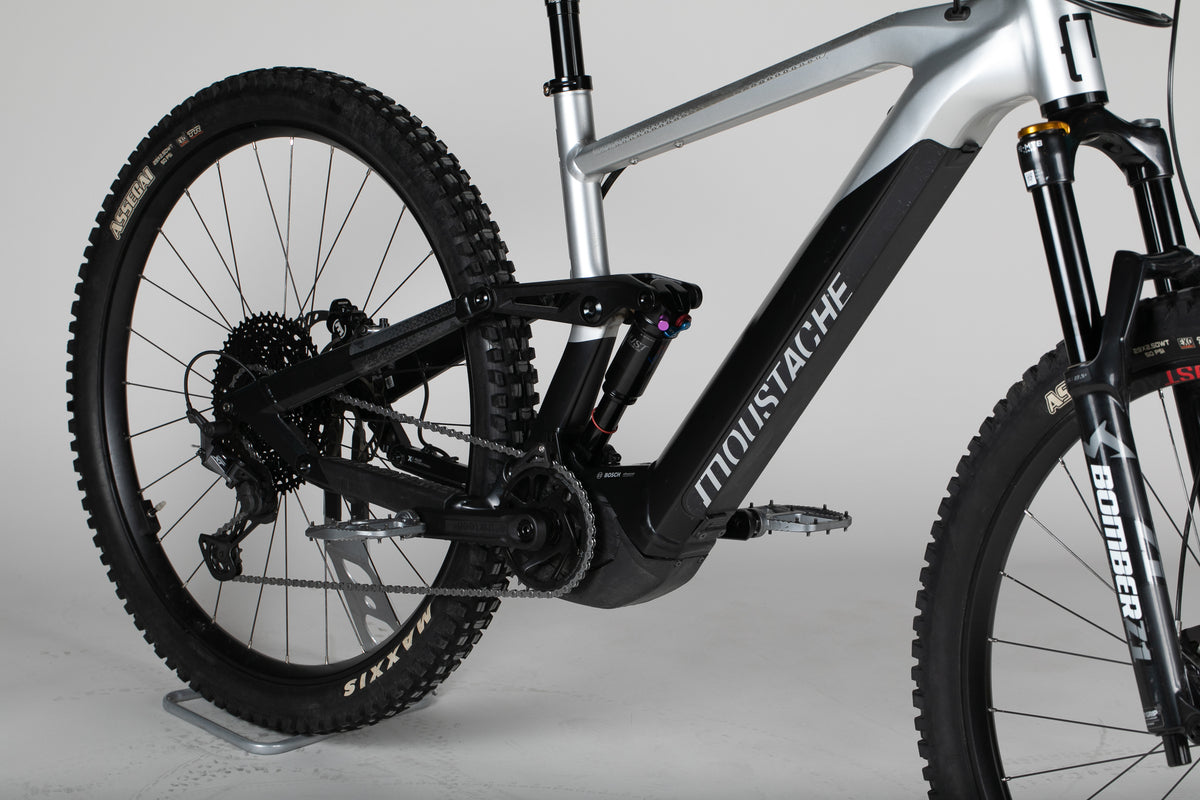 Moustache Samedi 29 Trail 5 - käytetty sähköpyörä 178-185 cm ajajalle