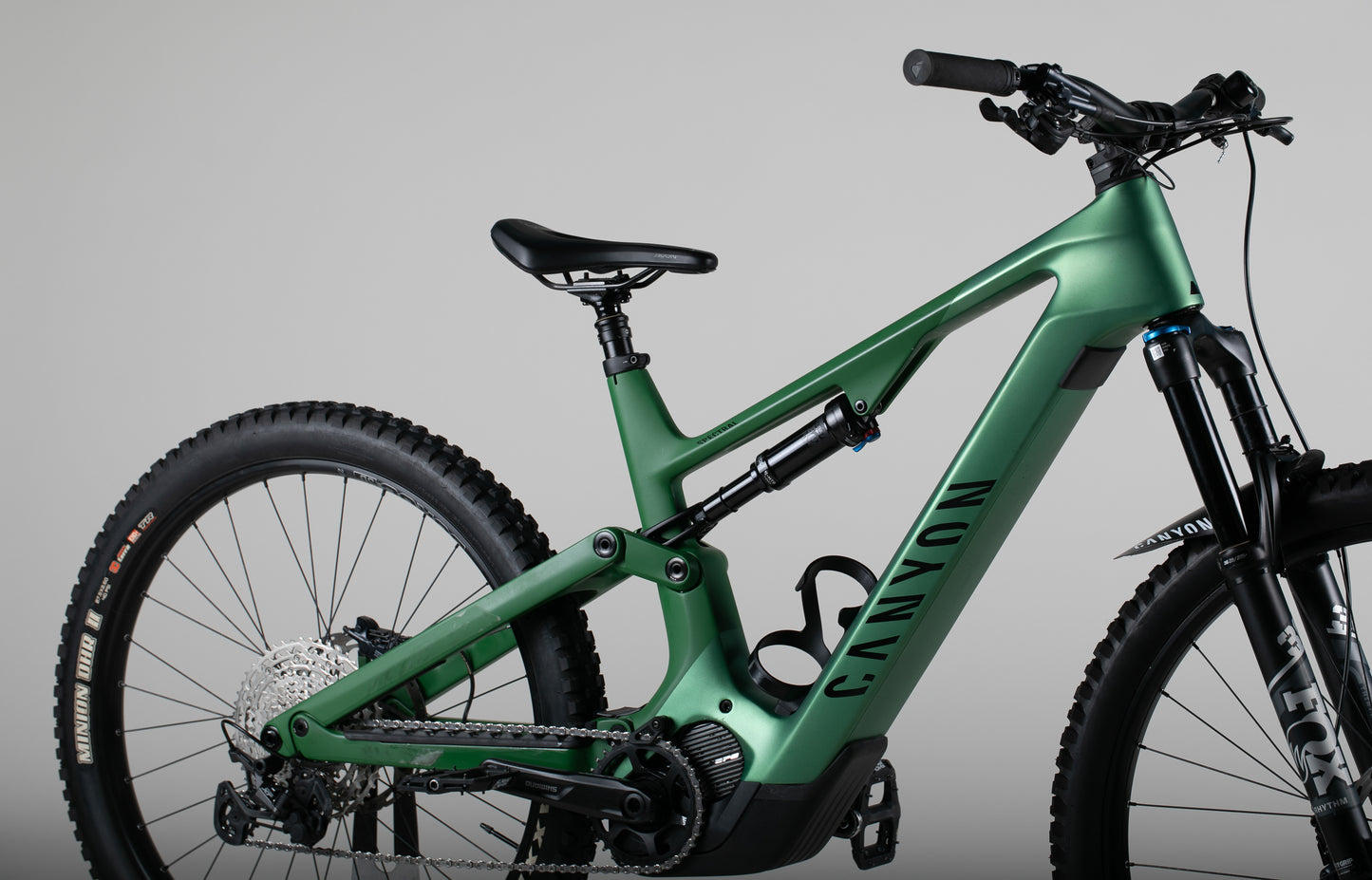 Canyon Spectral:ON CF8 - käytetty sähköpyörä 183-191 cm ajajalle