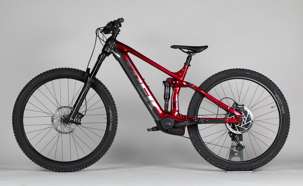Trek Rail 5 625 W Gen 3 - käytetty sähköpyörä 177-188 cm ajajalle
