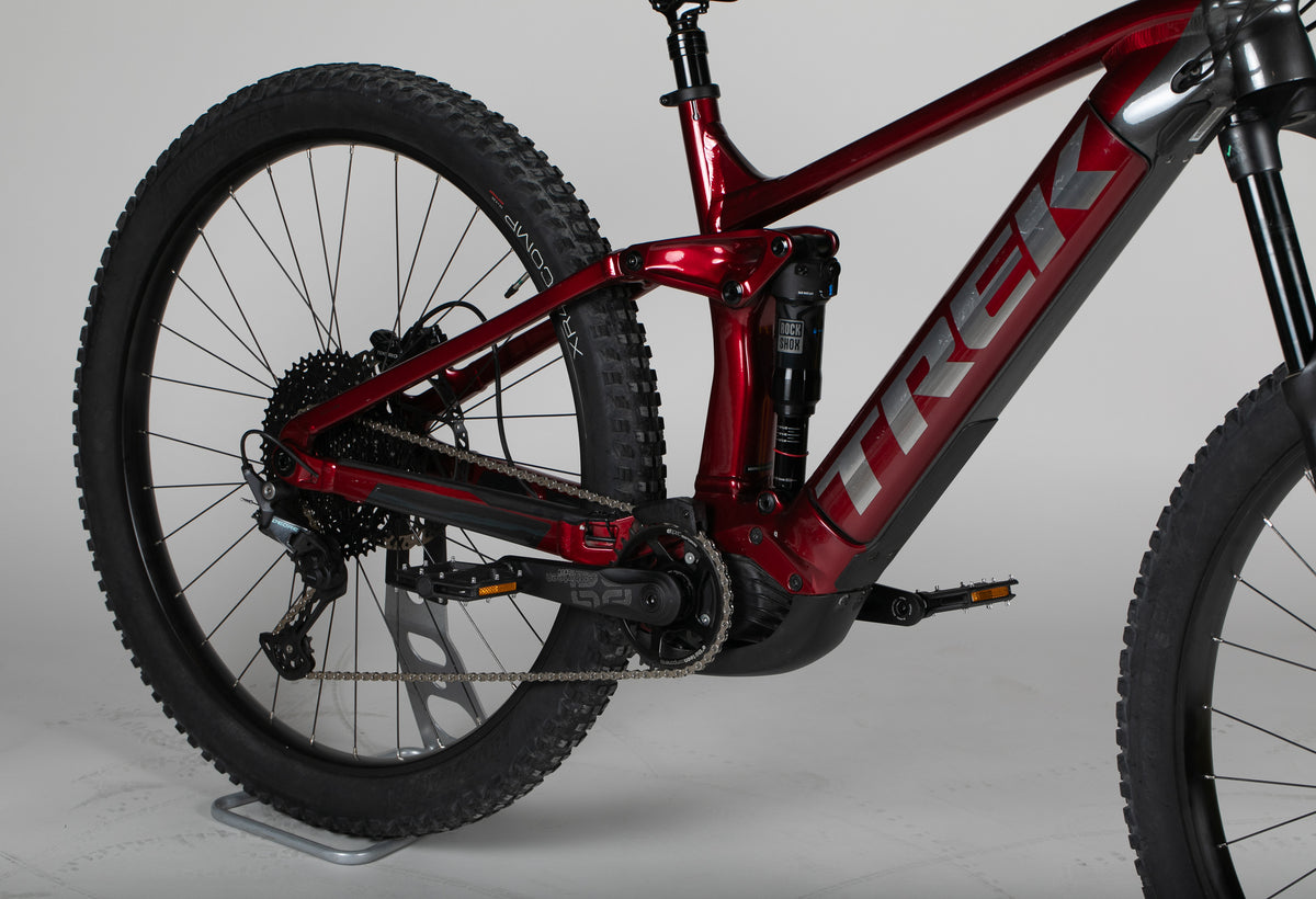 Trek Rail 5 625 W Gen 3 - käytetty sähköpyörä 177-188 cm ajajalle