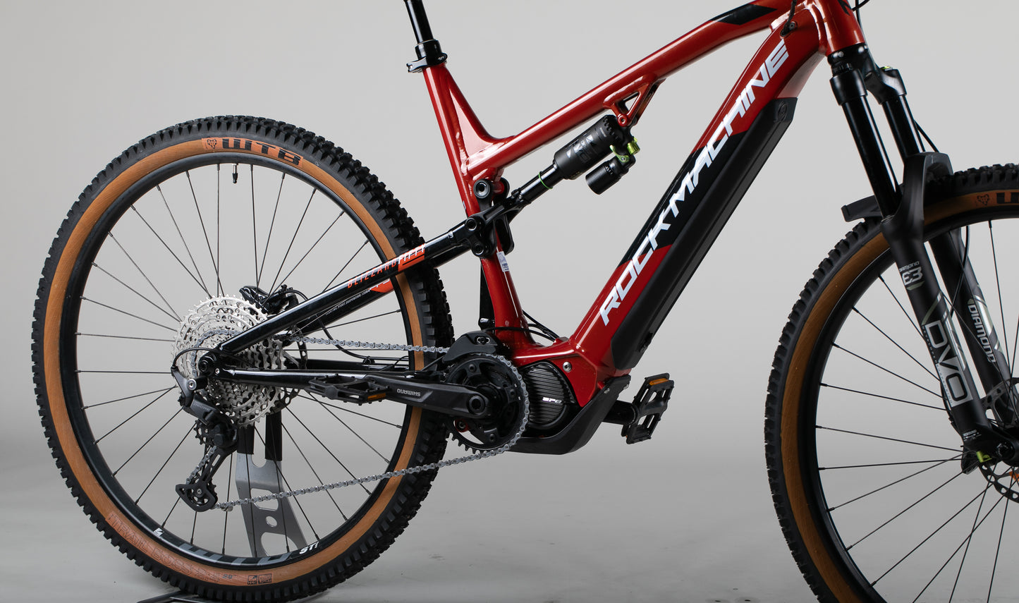 Rockmachine Blizzard Int E50-29 - käytetty sähköpyörä 180-200 cm ajajalle