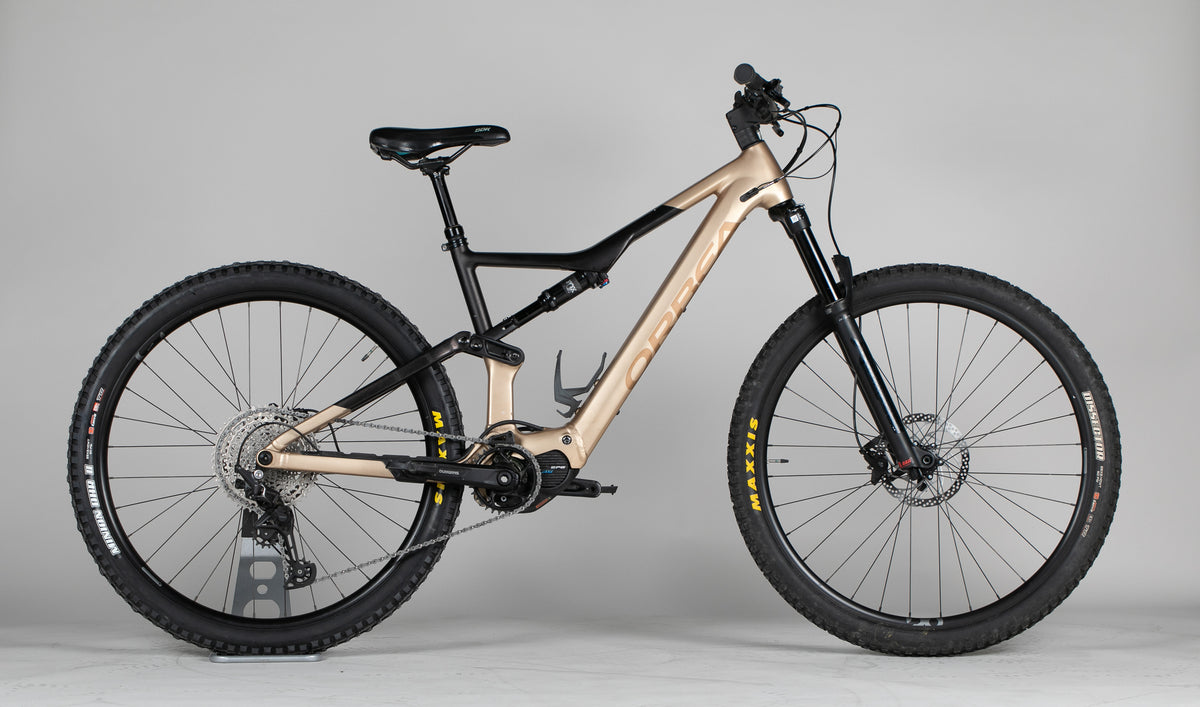 Orbea Rise H30 - käytetty sähköpyörä 170-185 cm ajajalle