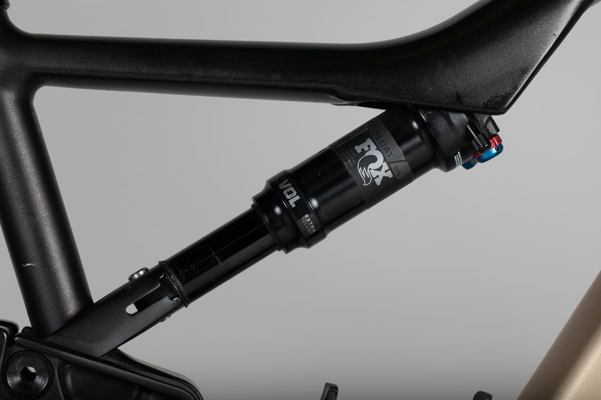 Orbea Rise H30 - käytetty sähköpyörä 170-185 cm ajajalle