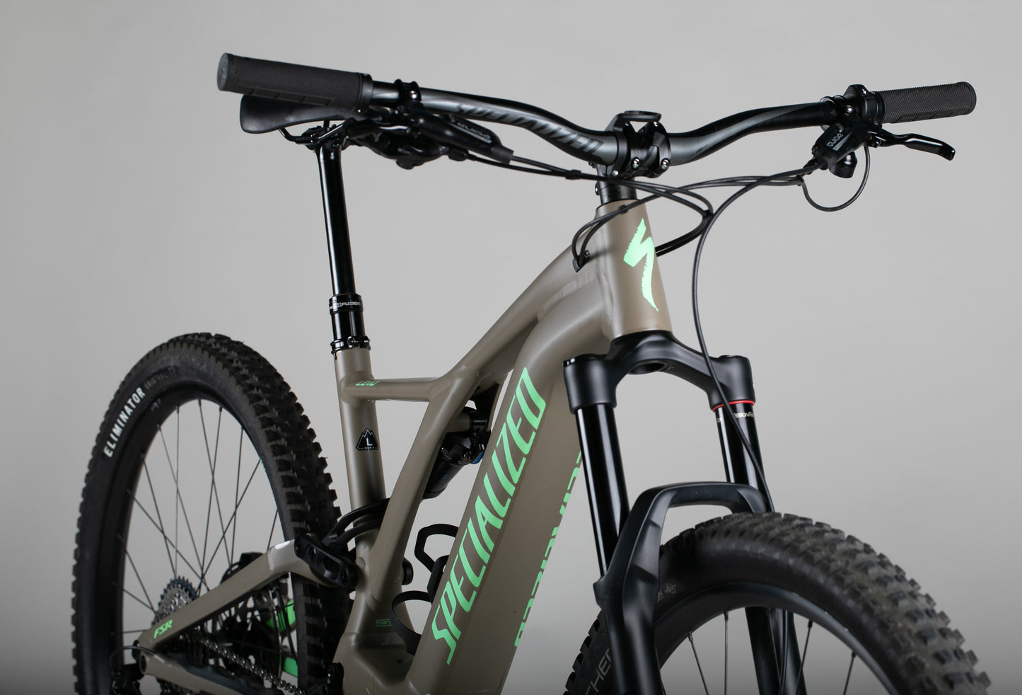 Specialized Turbo Levo Comp - käytetty sähköpyörä 178-185 cm ajajalle