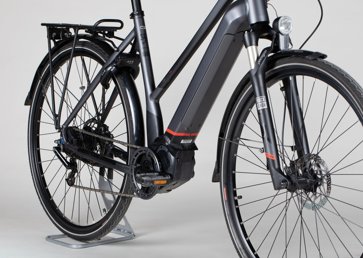 Tunturi e-hybrid Di2 2.0 - käytetty sähköpyörä 170-180 cm ajajalle