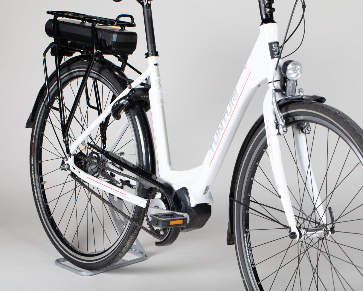 Tunturi E-City - käytetty sähköpyörä 160-180 cm ajajalle