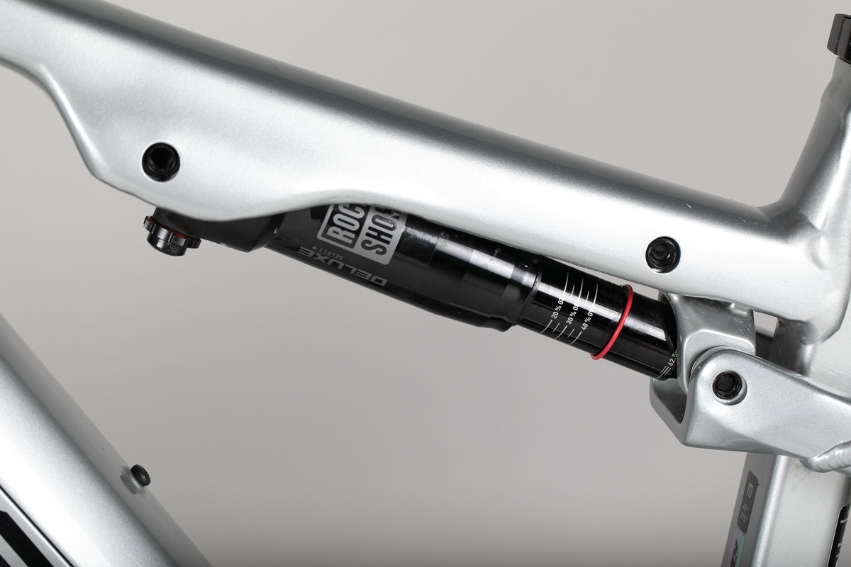 KTM Macina Lycan 772 - käytetty sähköpyörä 160-175 cm ajajalle