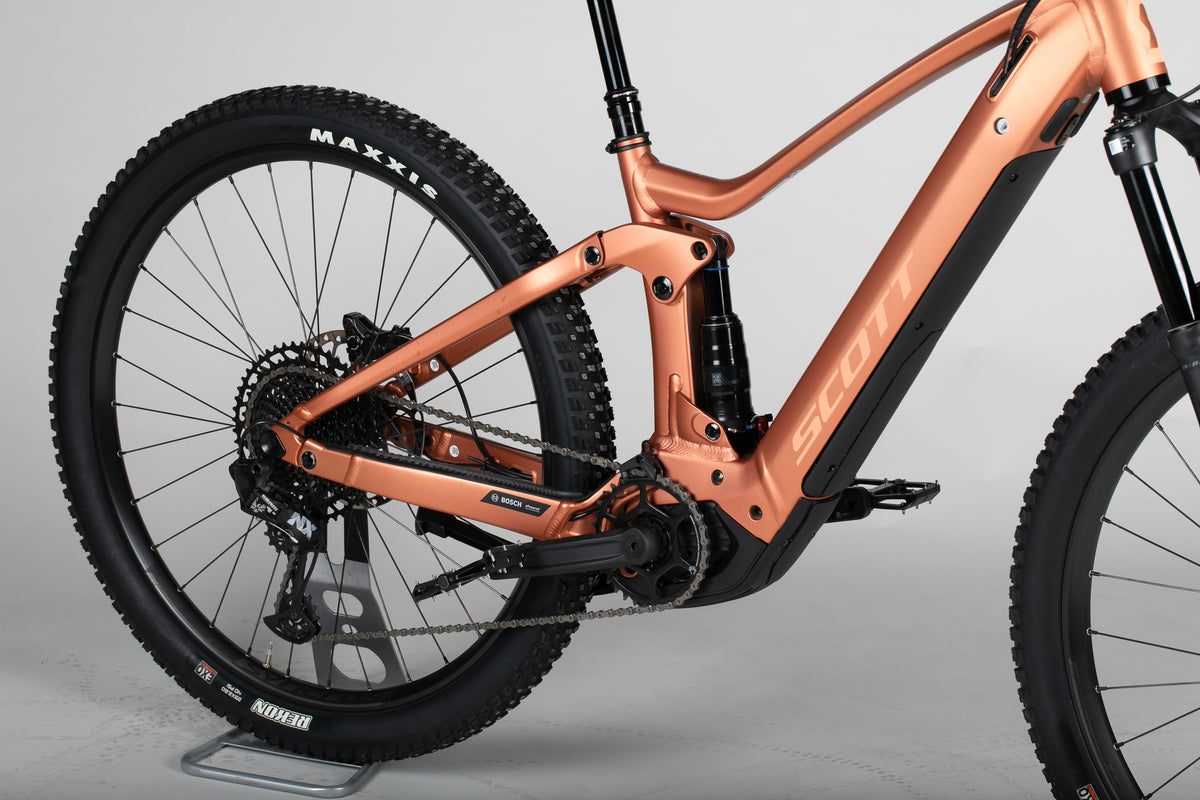 Scott Contessa Strike eRide 930 - käytetty sähköpyörä 150-170 cm ajajalle