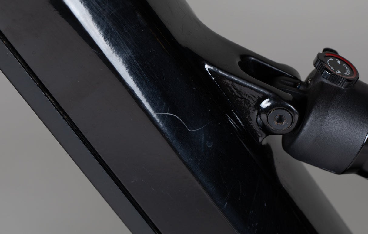 YT Industries Decoy Core 2 - käytetty sähköpyörä 171-183 cm ajajalle