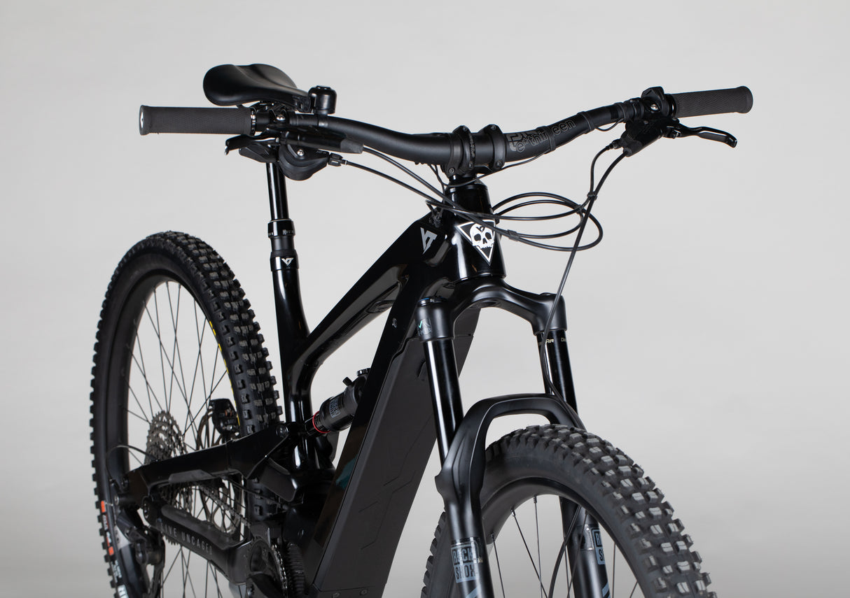 YT Industries Decoy Core 2 - käytetty sähköpyörä 171-183 cm ajajalle